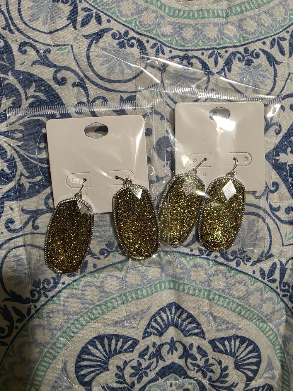 Gold Glitter Oval Drop Earrings with Silver-Tone Frame 1 Pair
